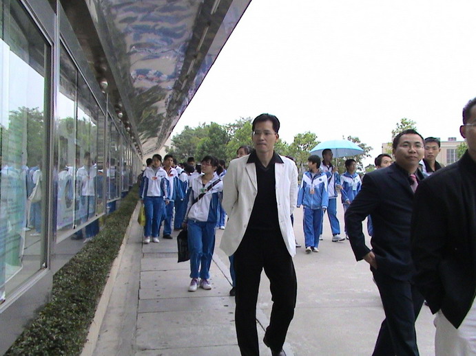 传承红色基因，勇担时代使命——茂名市第一中学团委组织学生干部赴高州开展主题教育活动